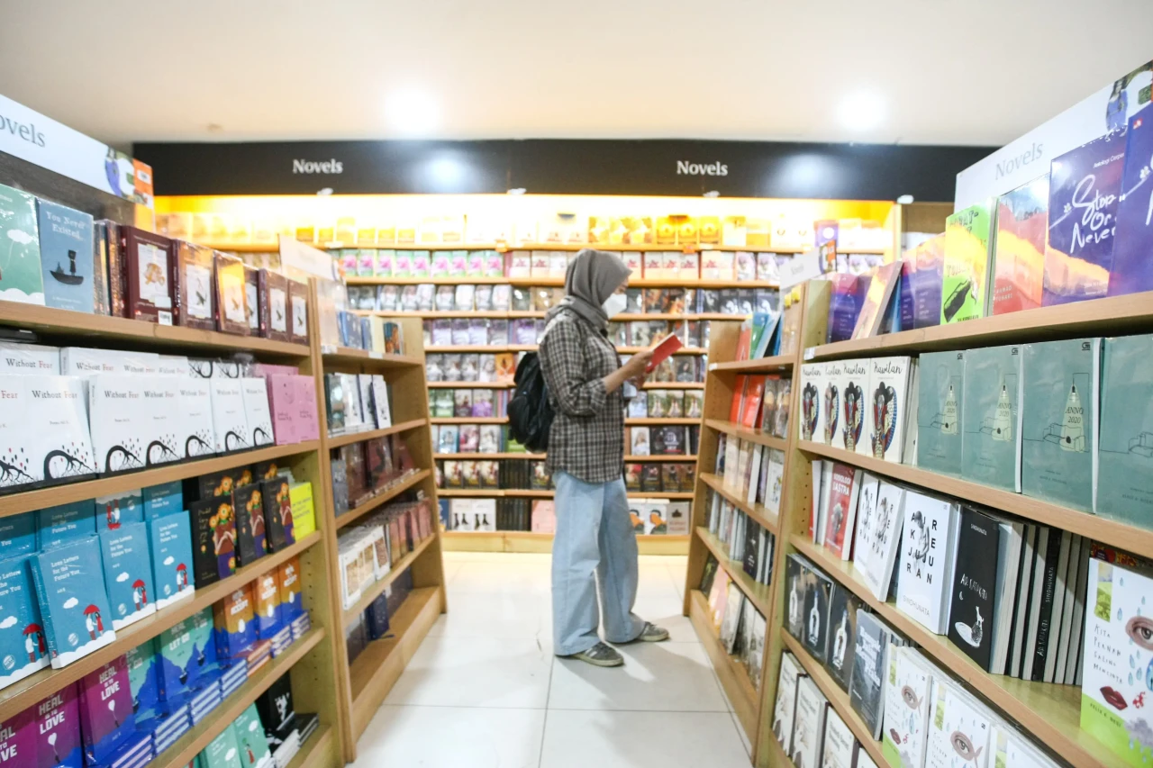 Tingkat Minat Baca Masyarakat...