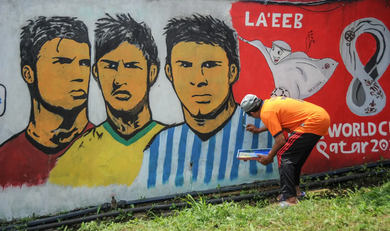Uniknya Kampung Piala...