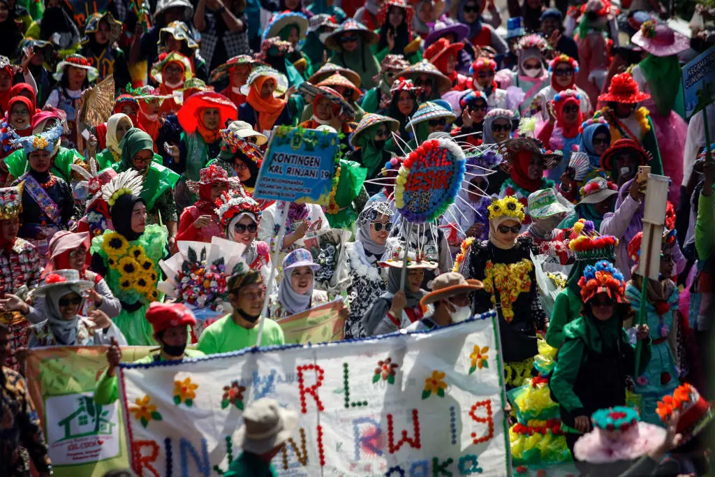 Parade Busana Sampah...