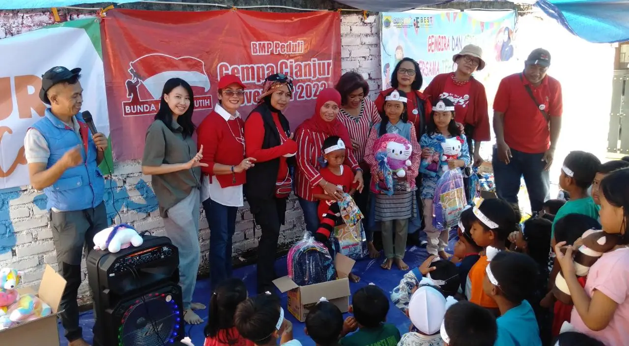 Pemberian Bantuan dan...