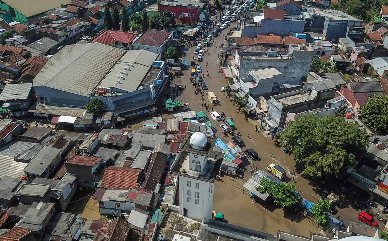Banjir Luapan Sungai...