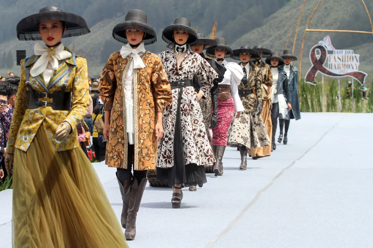 East Java Fashion Harmony...