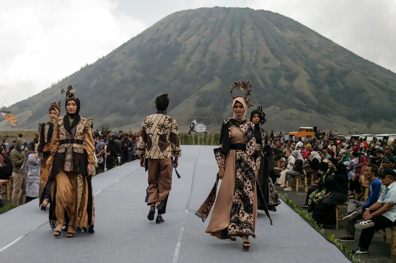 East Java Fashion Harmony...