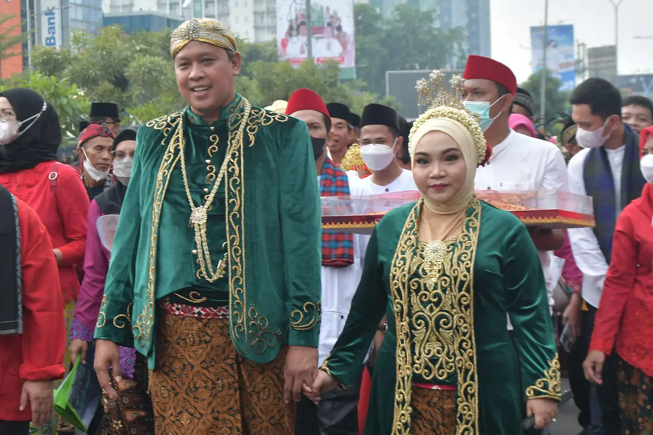 187 Pasang Pengantin...
