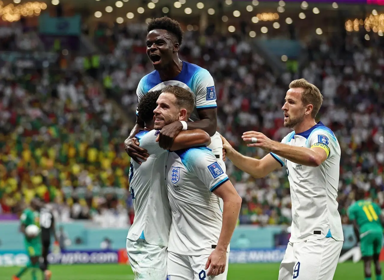 Libas Senegal, Inggris...