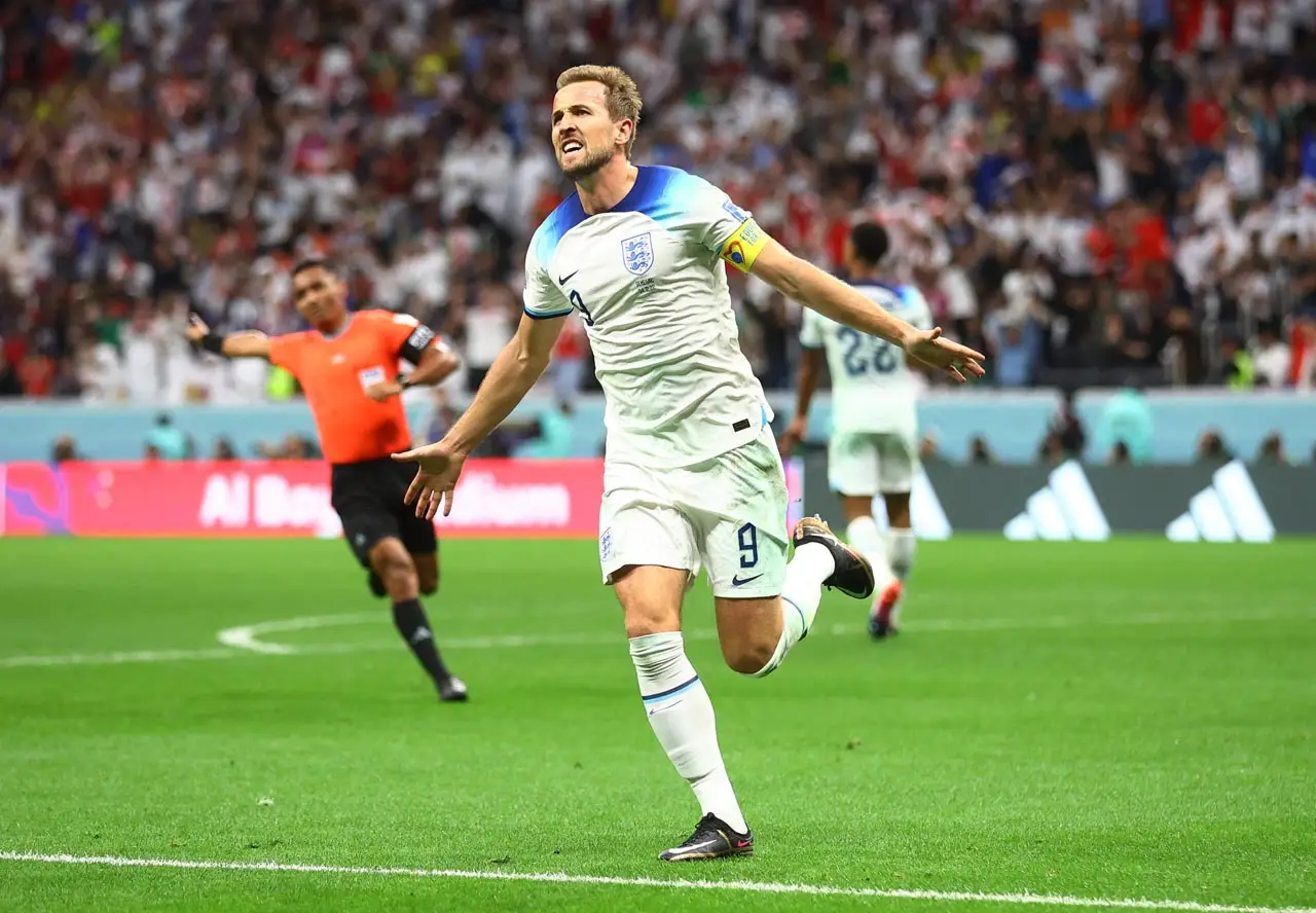 Libas Senegal, Inggris...