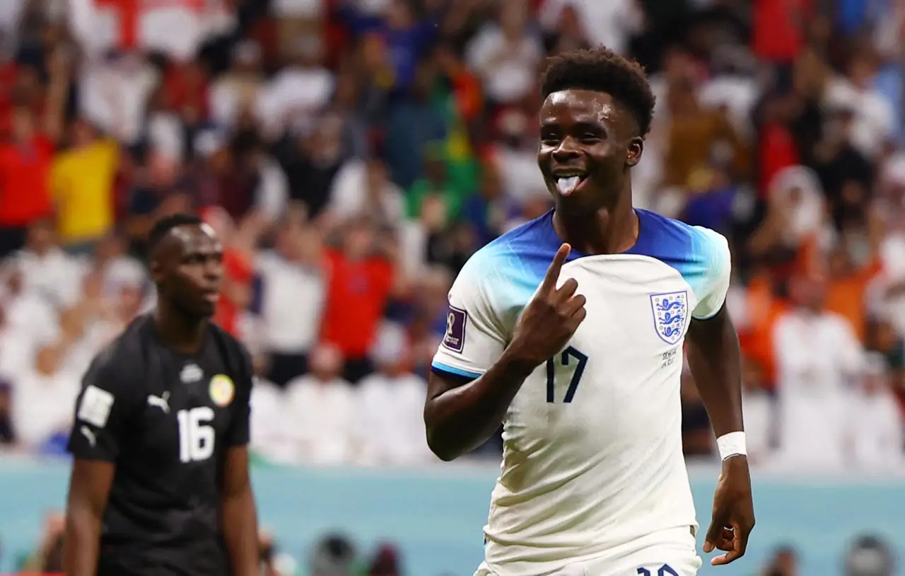 Libas Senegal, Inggris...