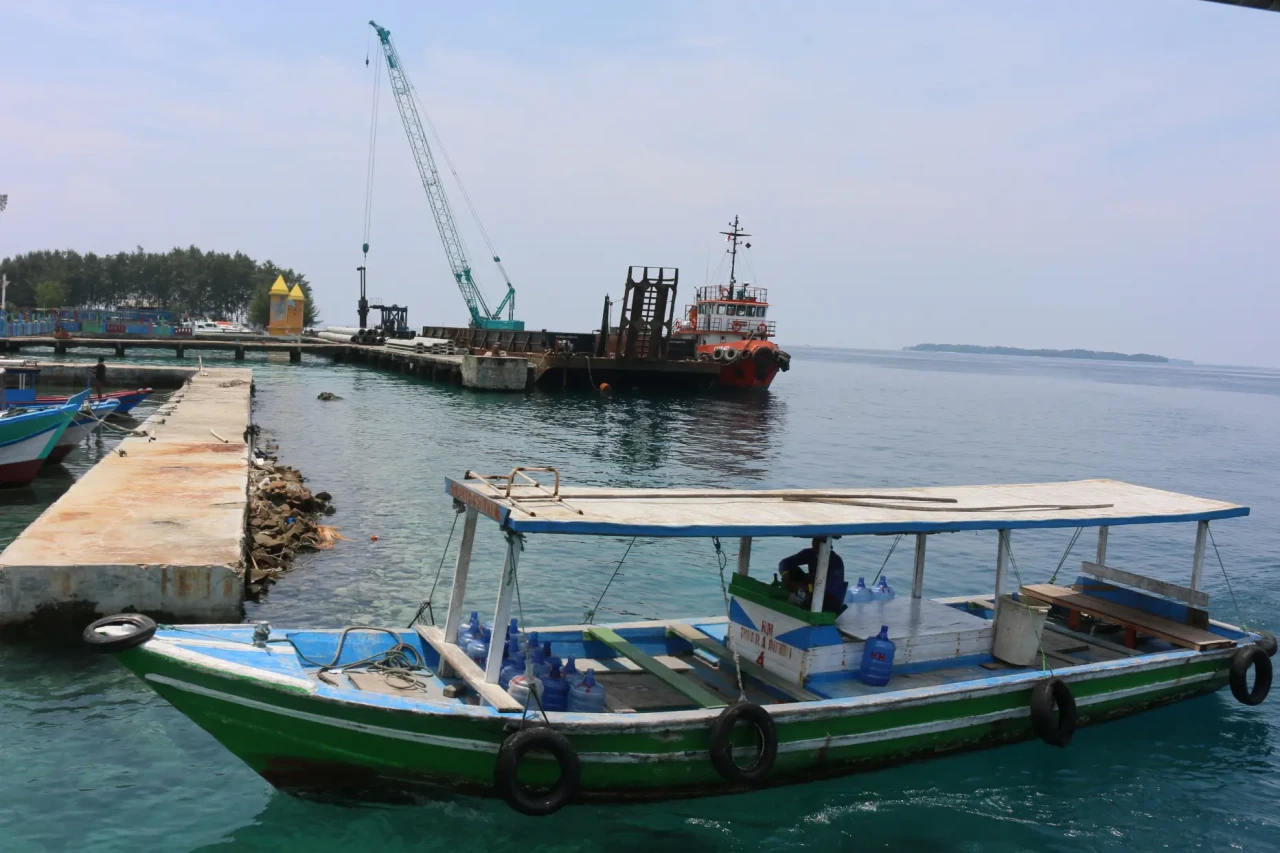 Revitalisasi Dermaga...