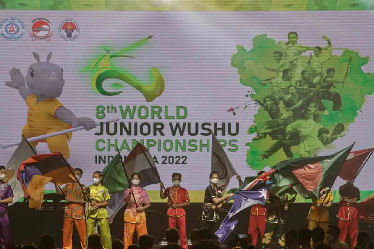 Jokowi Buka Kejuaraan...