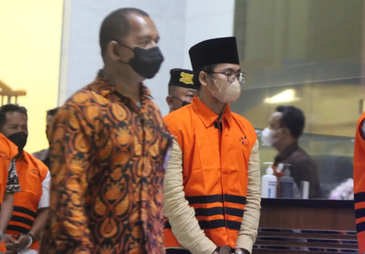 Ditangkap KPK, Bupati...