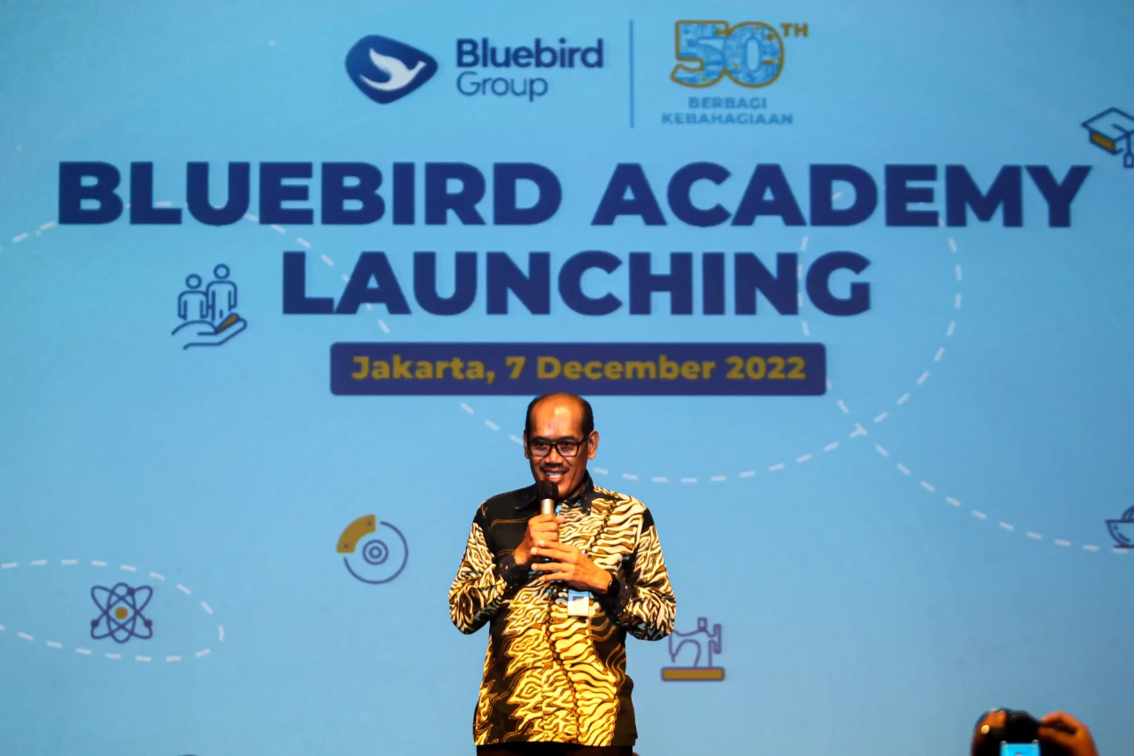 Bluebird Academy Jadi...