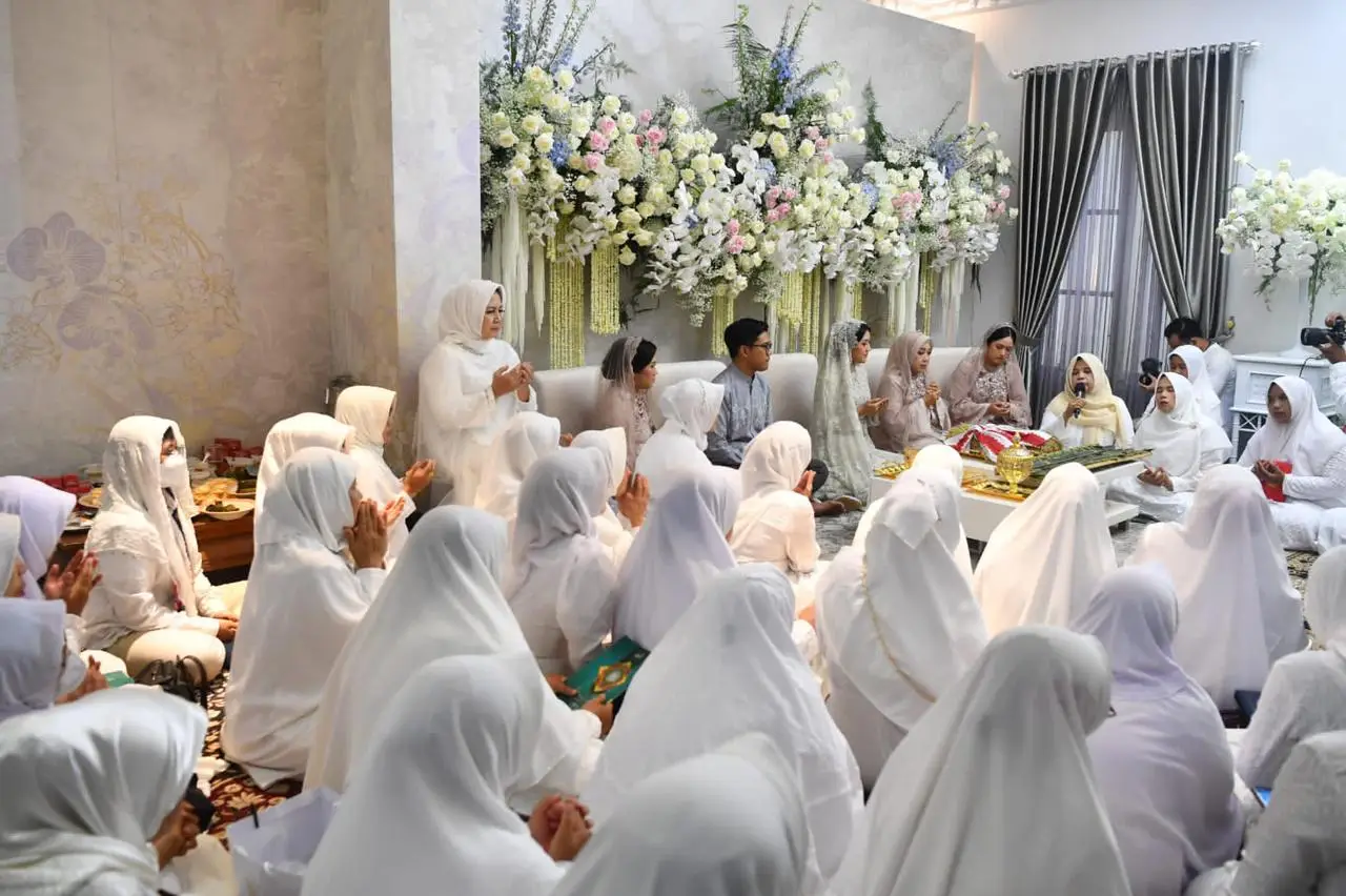 Cantik dan Anggun, Begini...