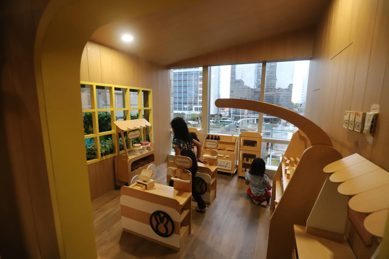 Resmikan Miniapolis,...