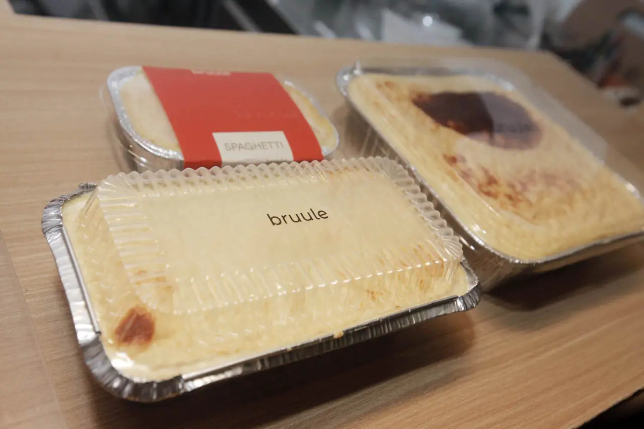 Kasih by Bruule Hadir...
