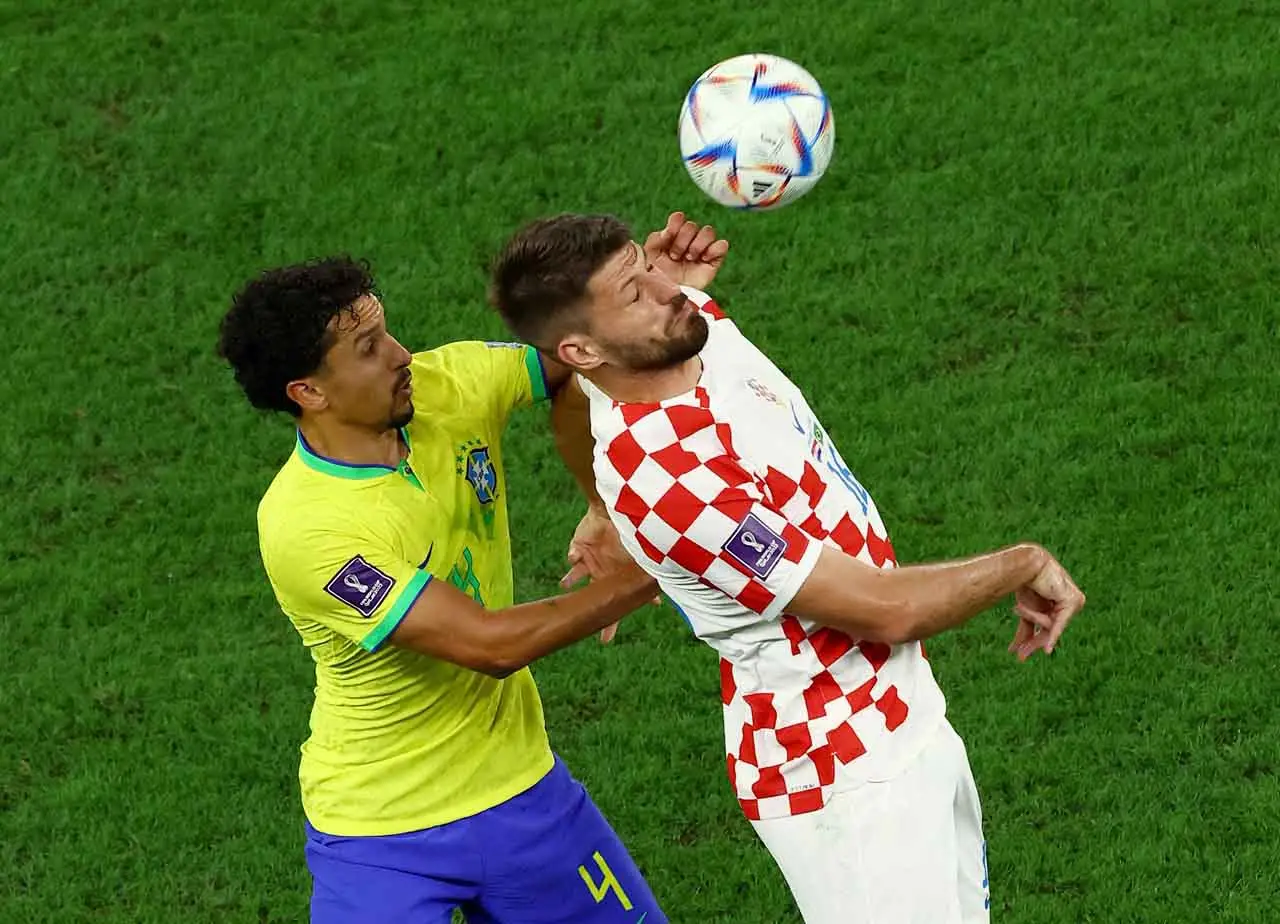 Menang Adu Pinalti atas...