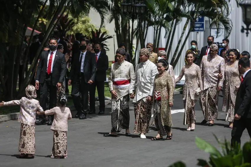 Kaesang Pangarep Dikirab...