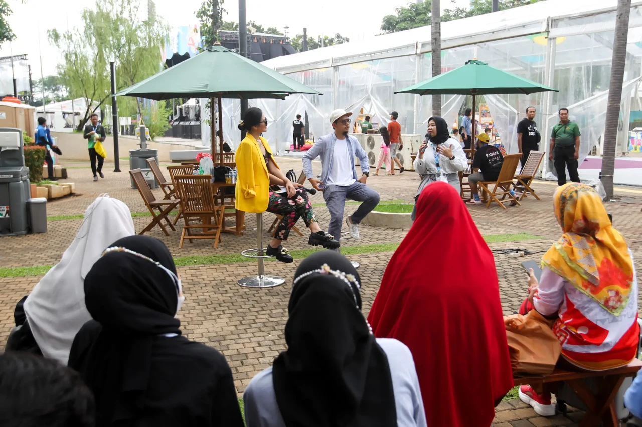 Talkshow Bersama Alumni...