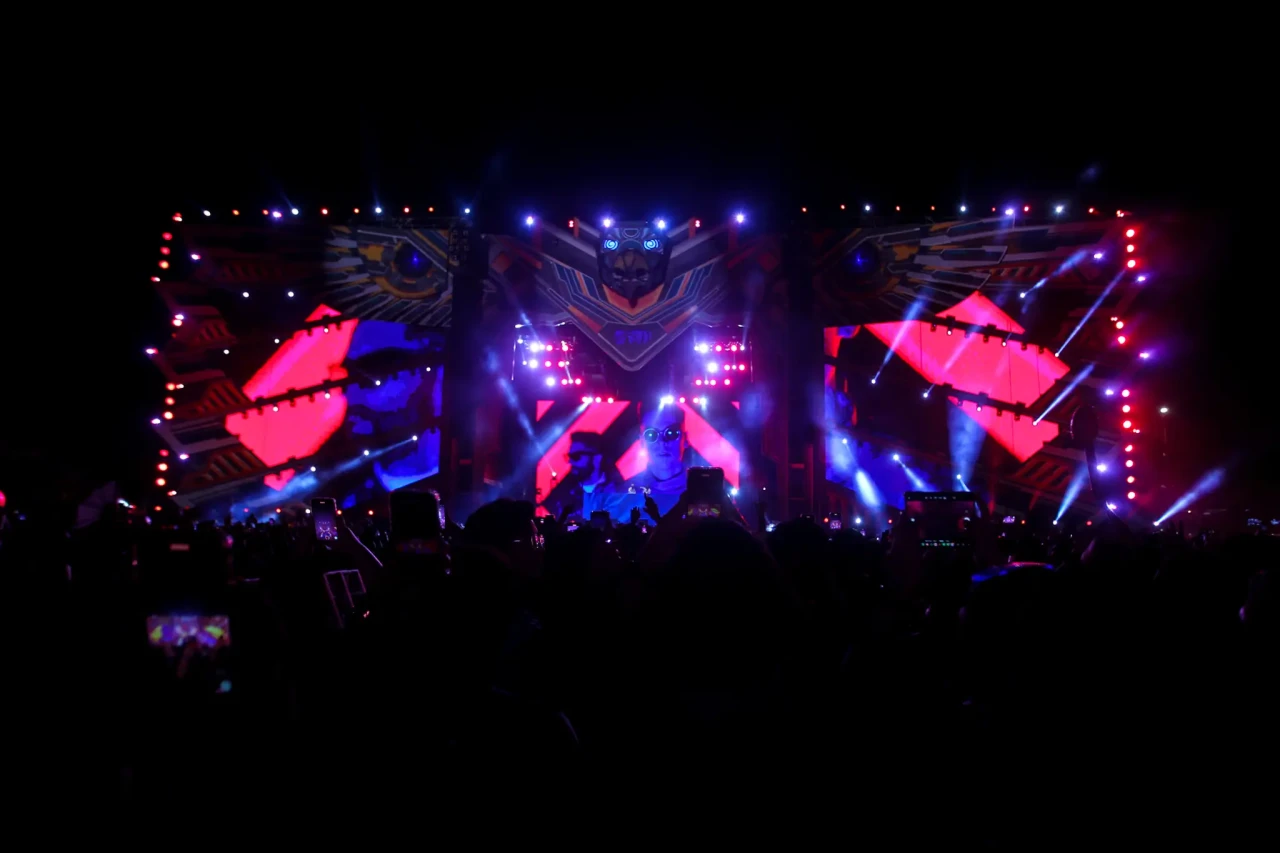 Kolaborasi Yellow Claw,...