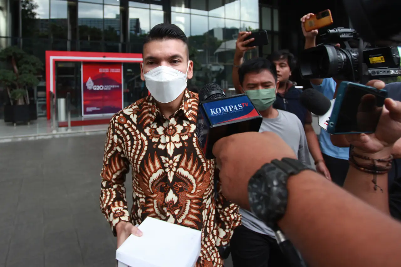 Anggota DPR Ini Diperiksa...
