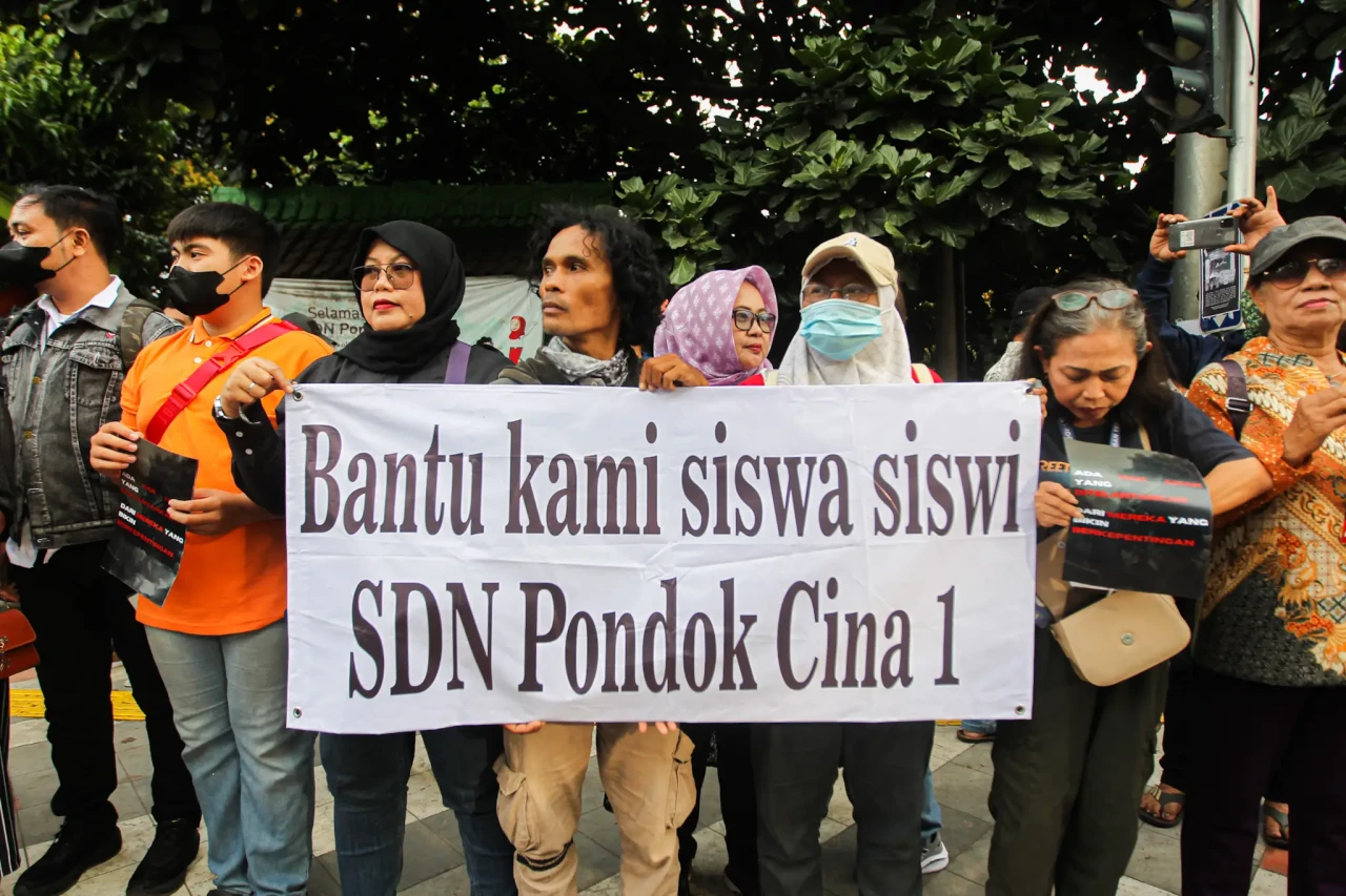 Mahasiswa Depok Gelar...