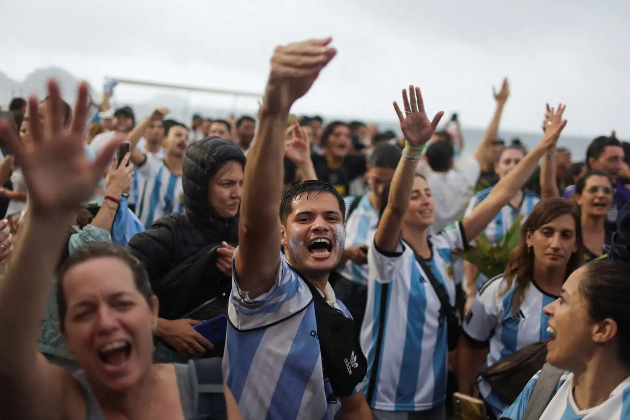 Haru Biru Rakyat Argentina...