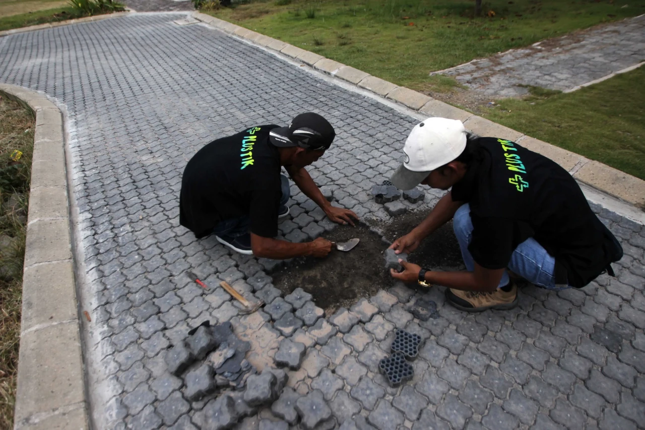 Pengaspalan Paving Block...