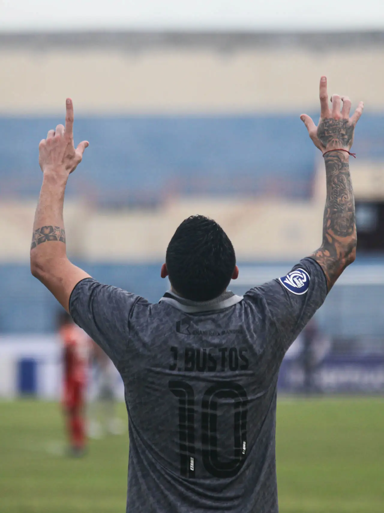 Borneo FC Tumbangkan...