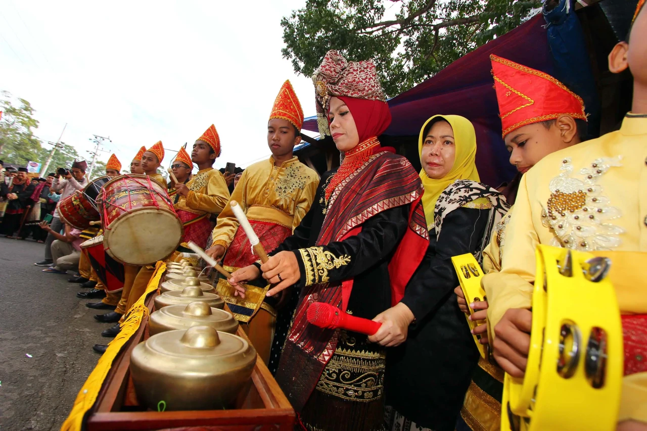 Baralek Gadang di Nagari...