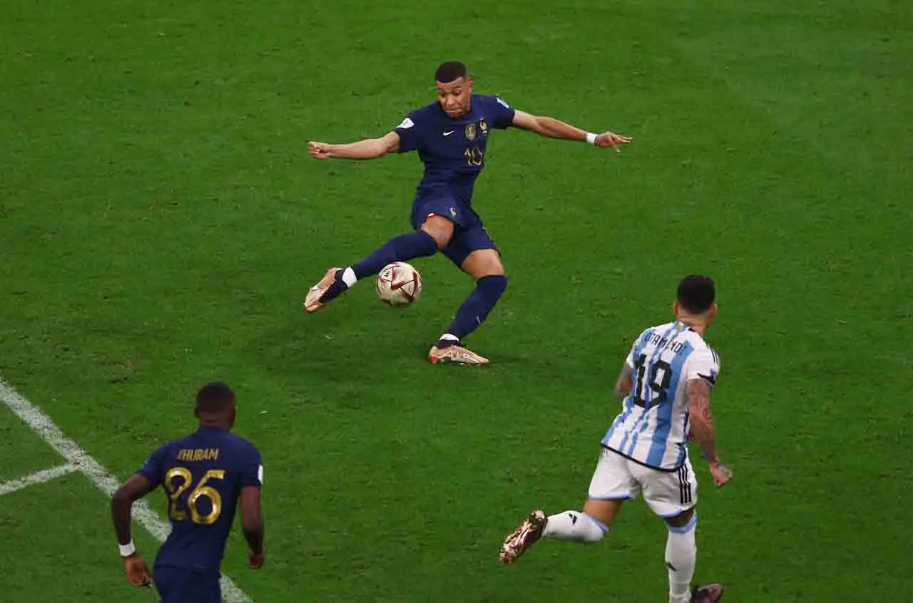 Mbappe Ngamuk, Cetak...