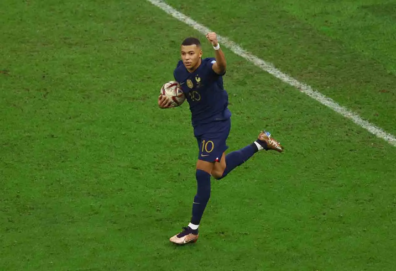 Mbappe Ngamuk, Cetak...