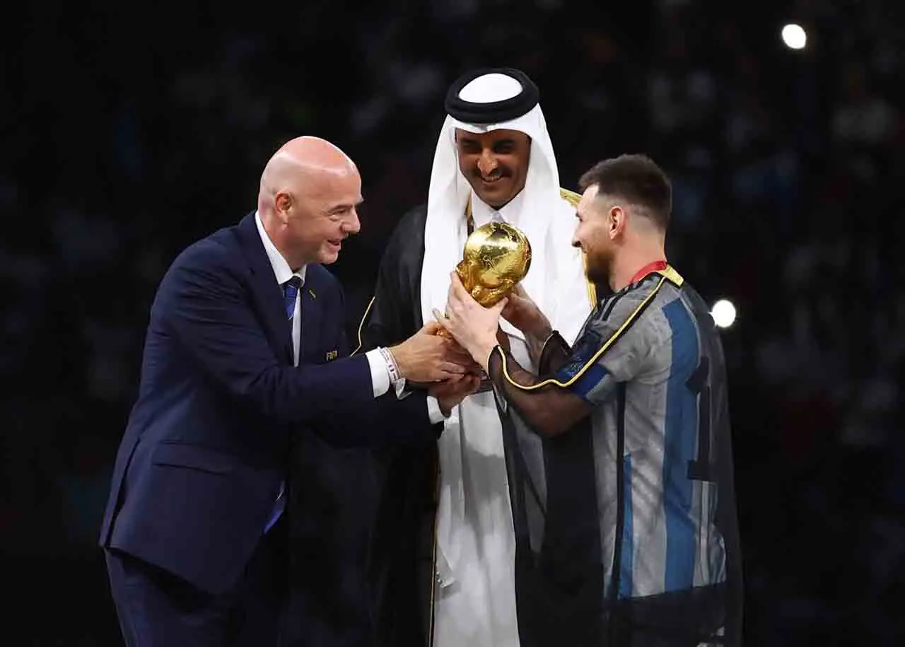 Penampilan Syeikh Messi...
