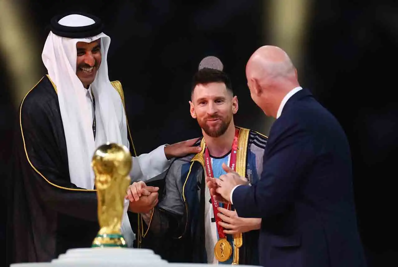 Penampilan Syeikh Messi...