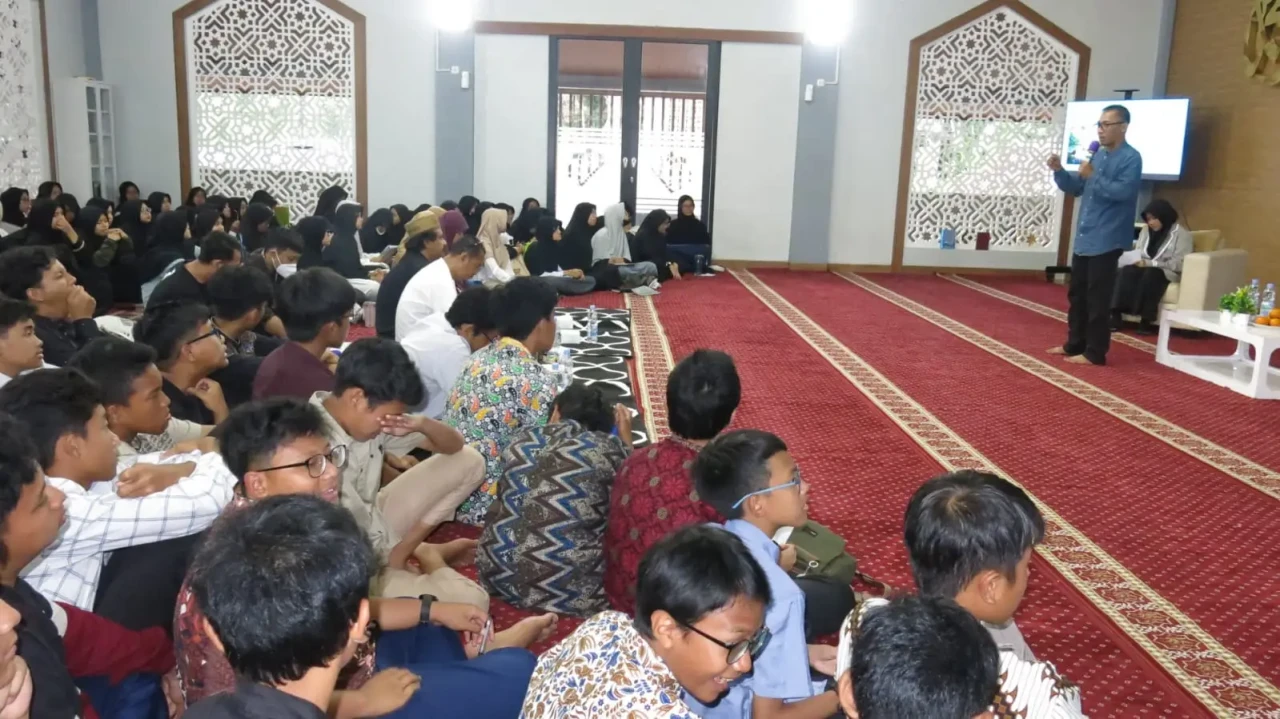 SINDO Goes to Pesantren...