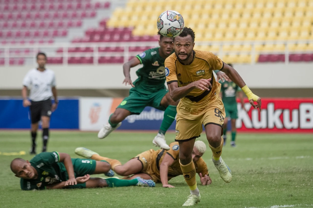 Persebaya Menang atas...