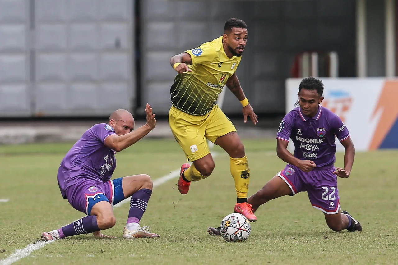 Barito Putera Tumbangkan...