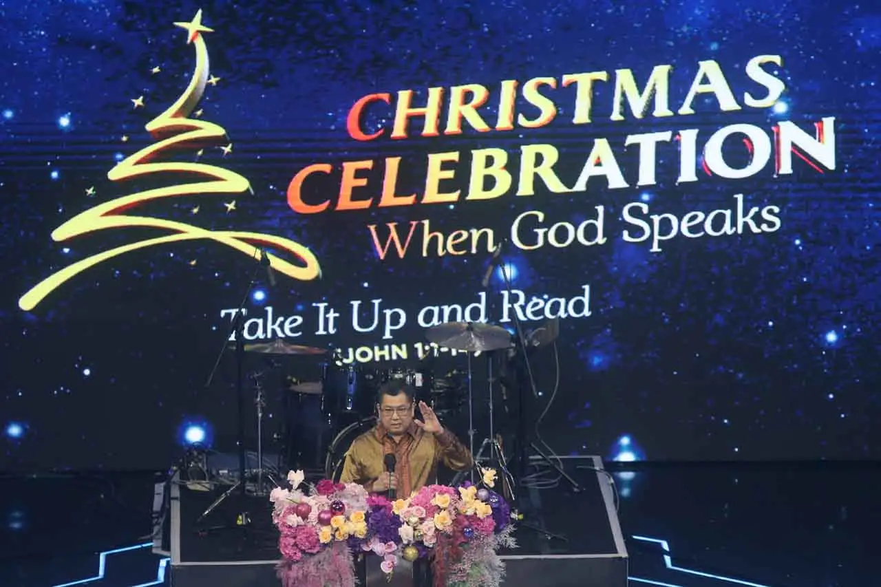 Perayaan Malam Natal...