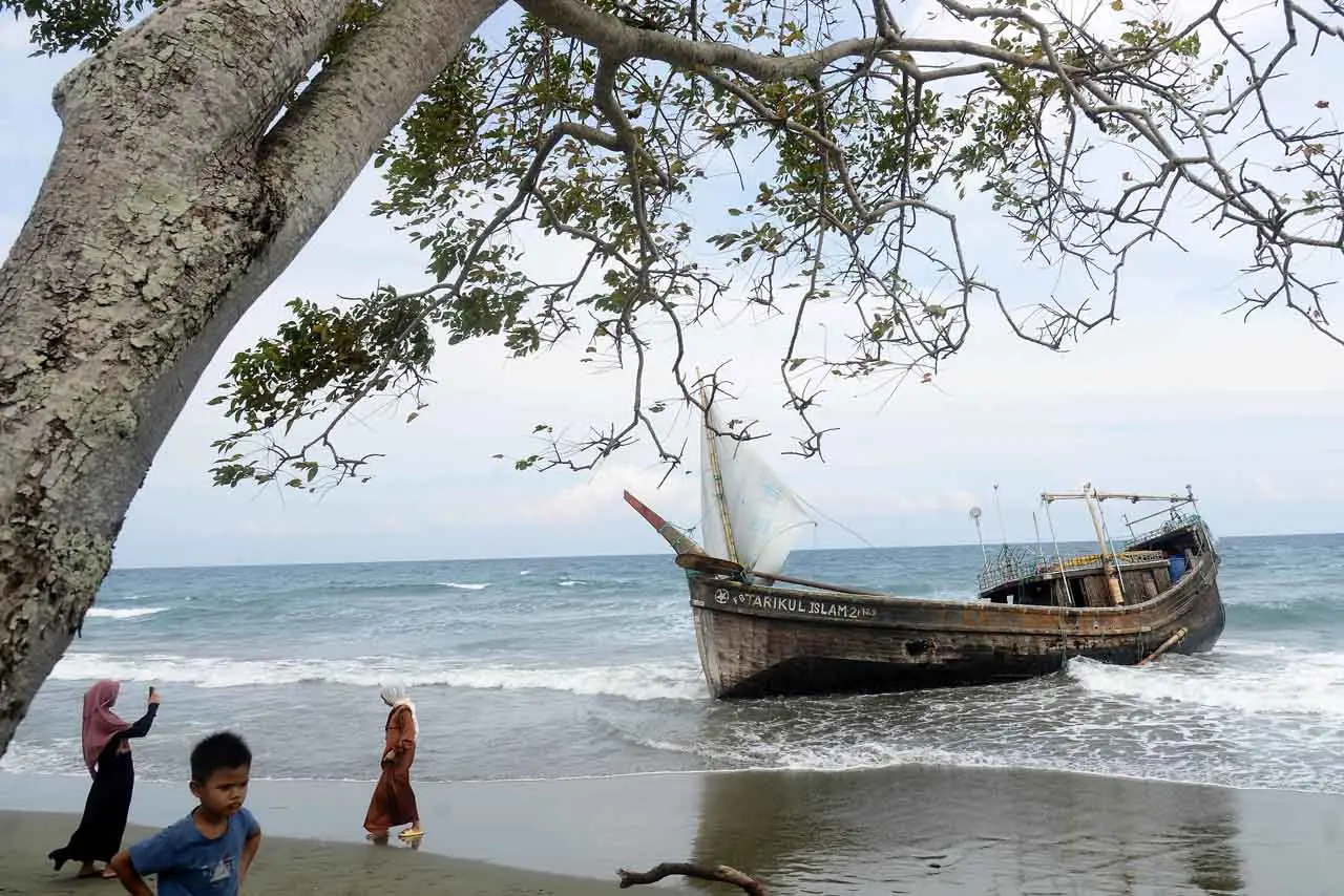 Penampakan Kapal Imigran...