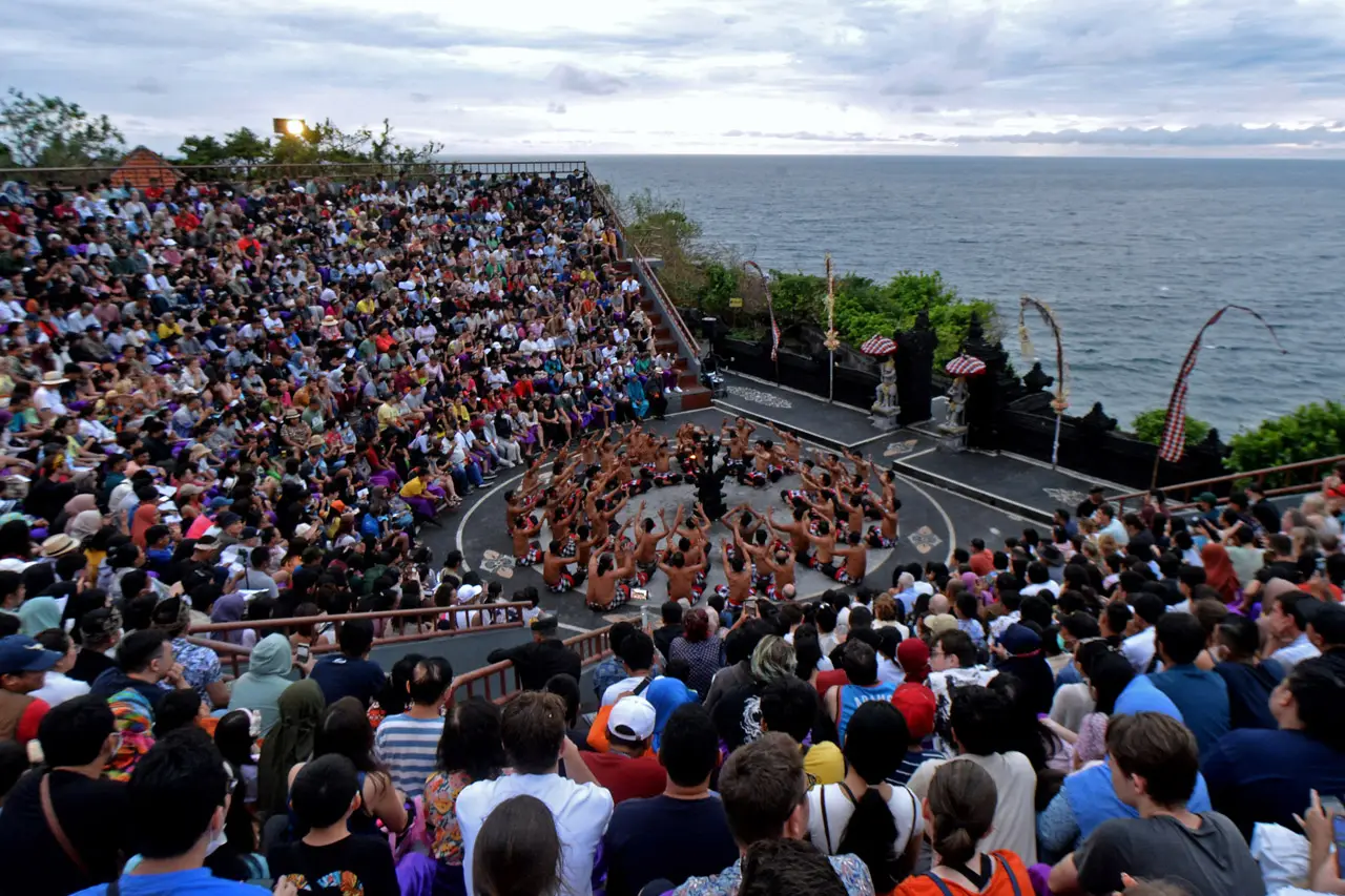 Wisata Tari Kecak Uluwatu