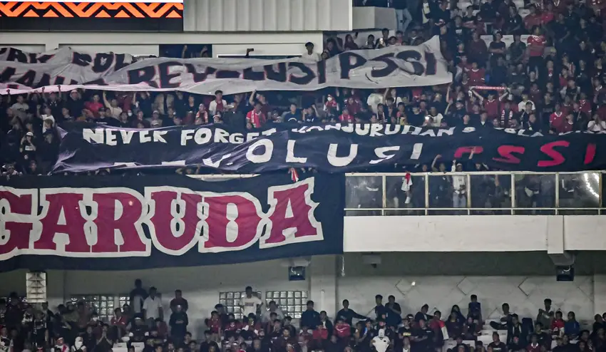 Gempar! Suporter Indonesia...