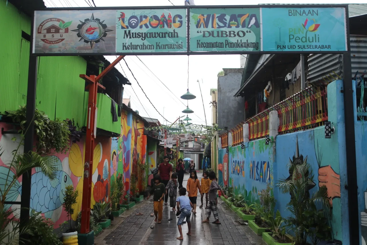 PLN Peduli Lorong Bank...