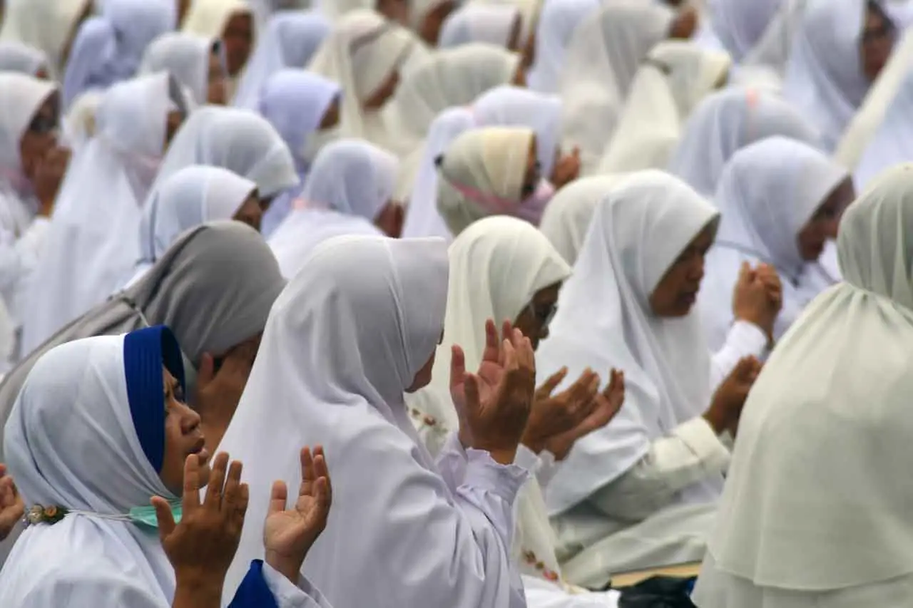 Jelang Pergantian Tahun,...