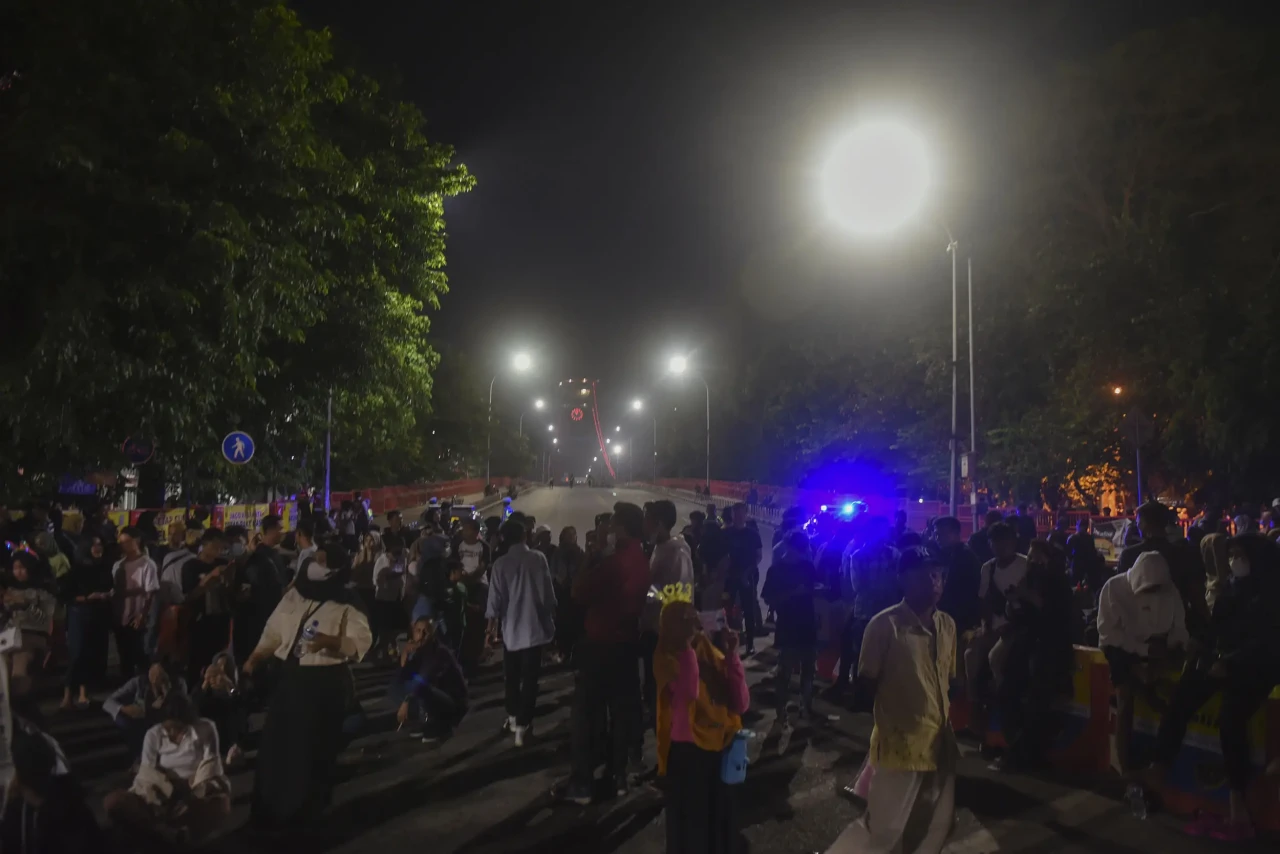Suasana Menyambut Tahun...