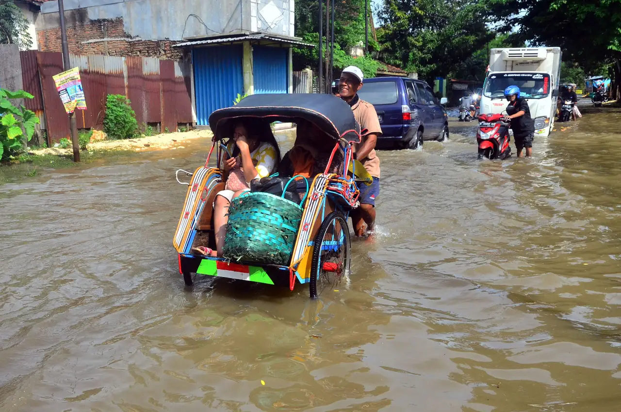 Jalan Kudus-Purwodadi...