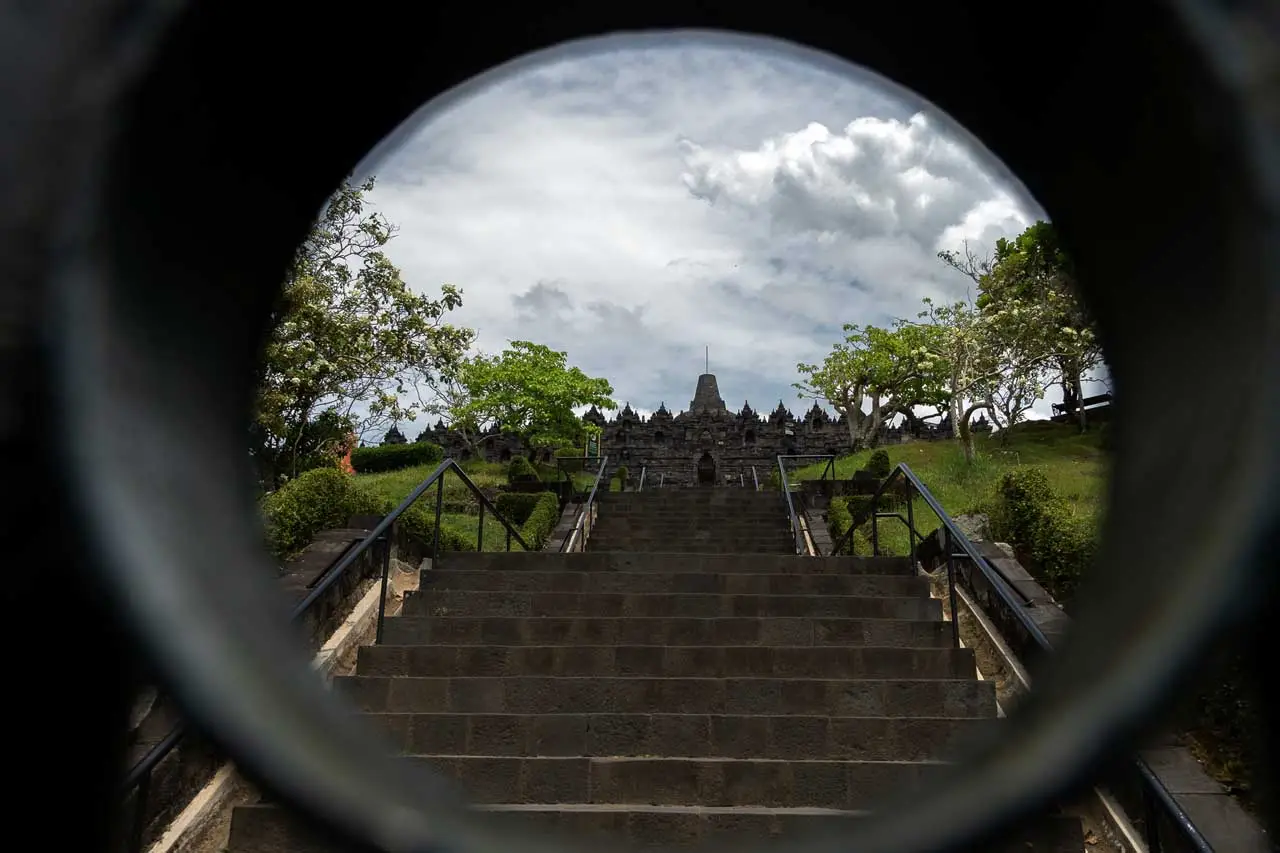 Galerimu : Pesona Candi...