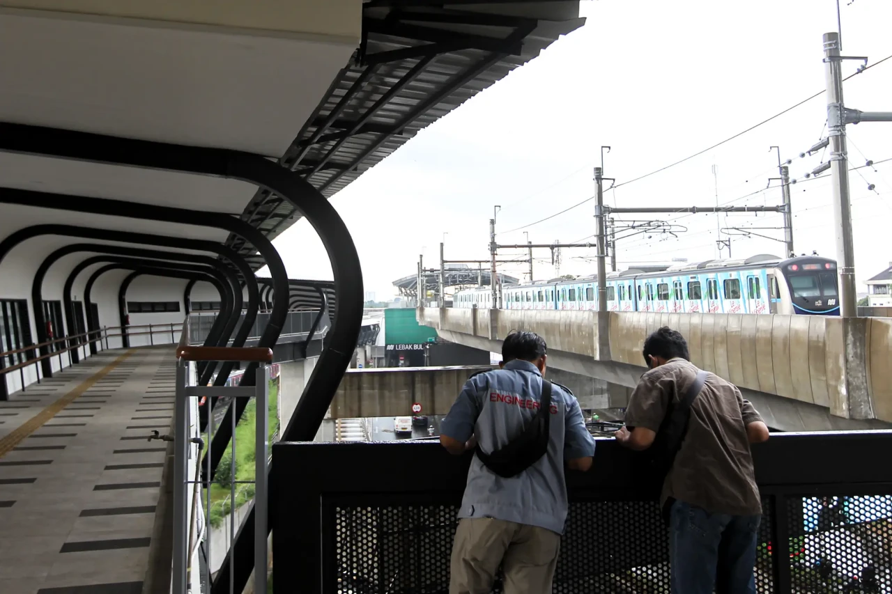 Jembatan Layang Simpang...