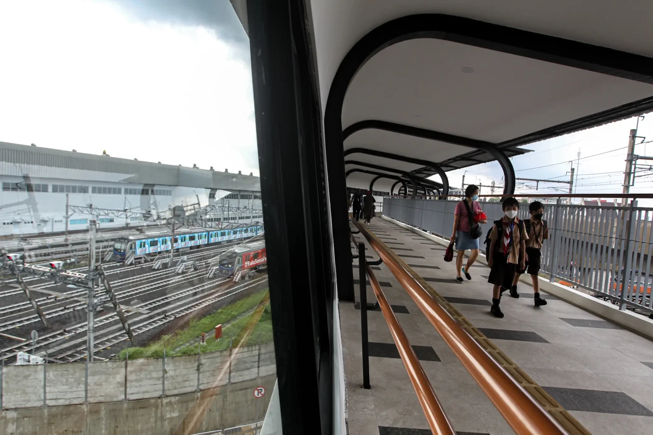 Jembatan Layang Simpang...