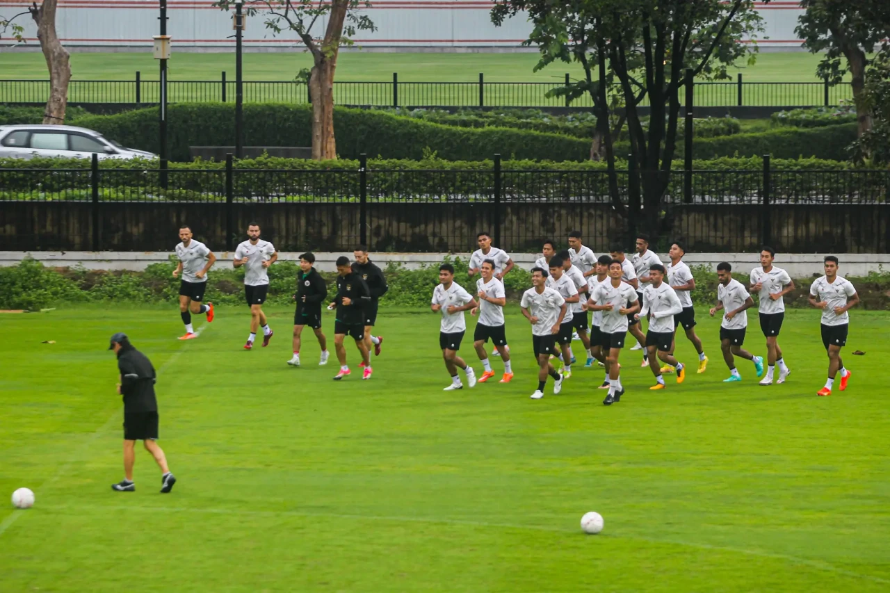 Potret Latihan Timnas...