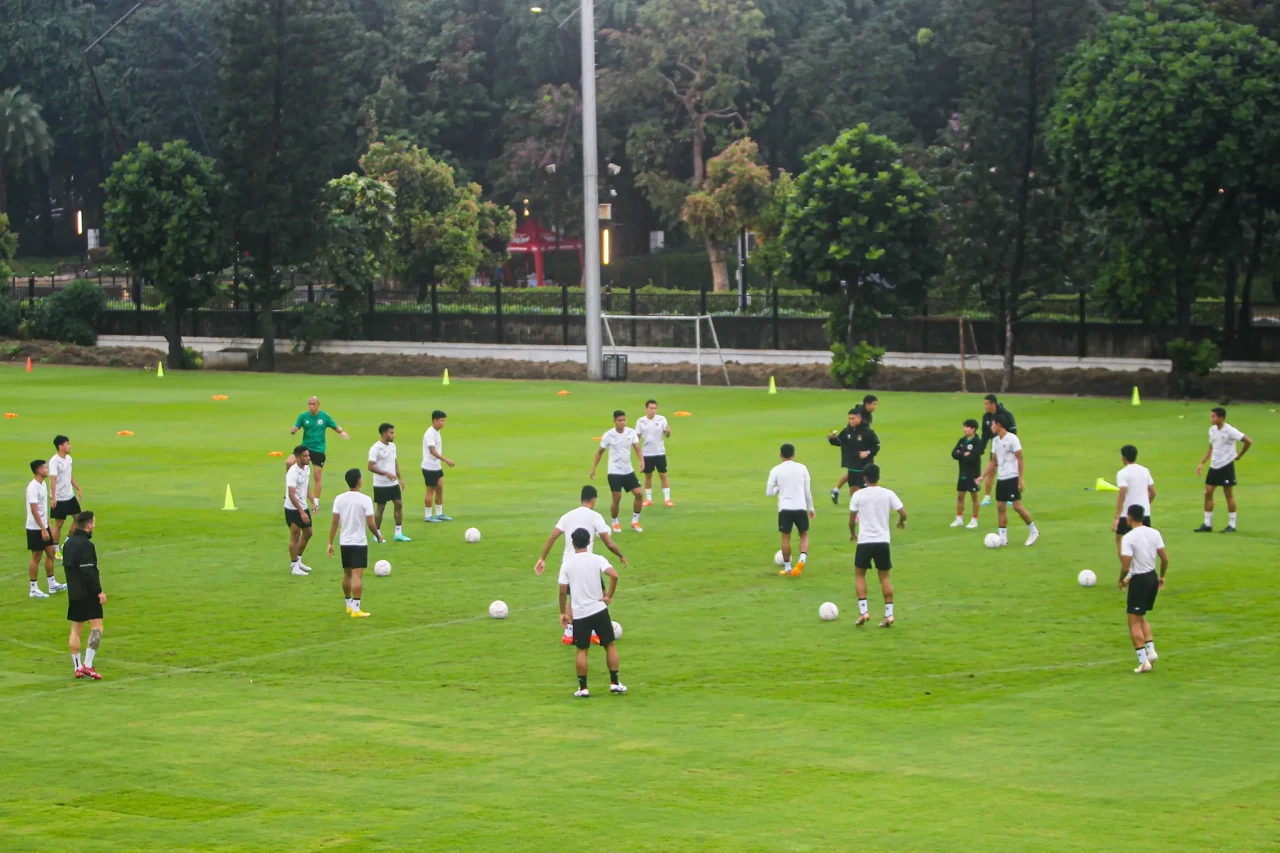 Potret Latihan Timnas...