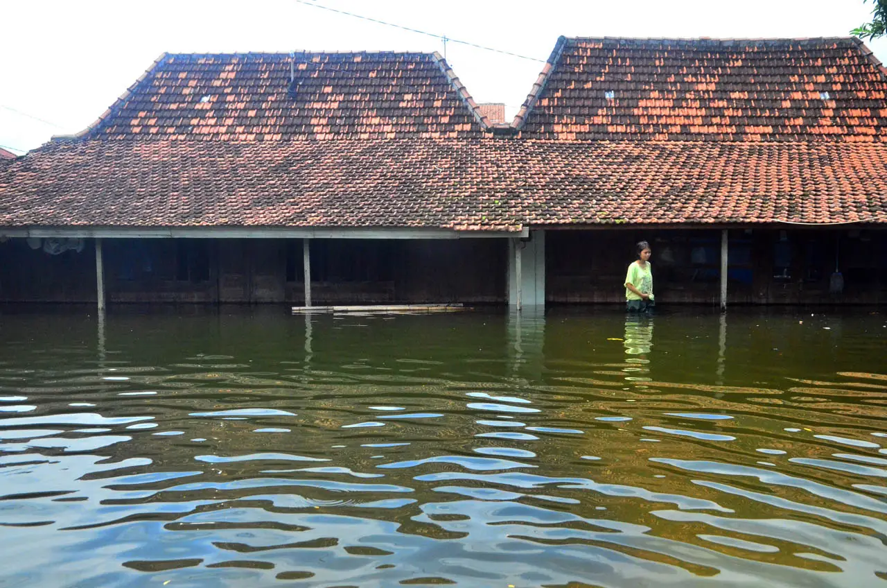 Banjir di Kudus Meluas,...