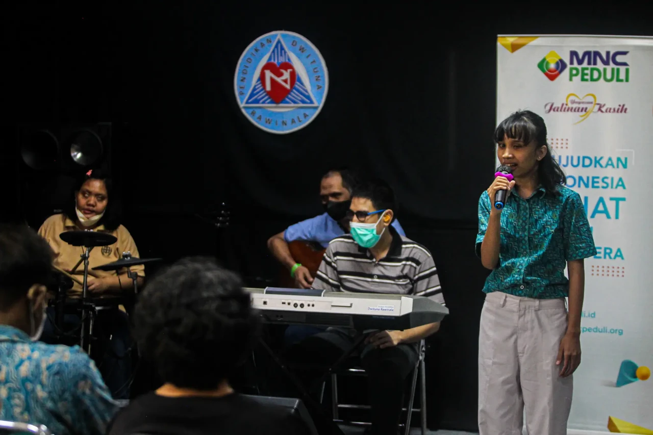MNC Peduli Berbagi Keceriaan...